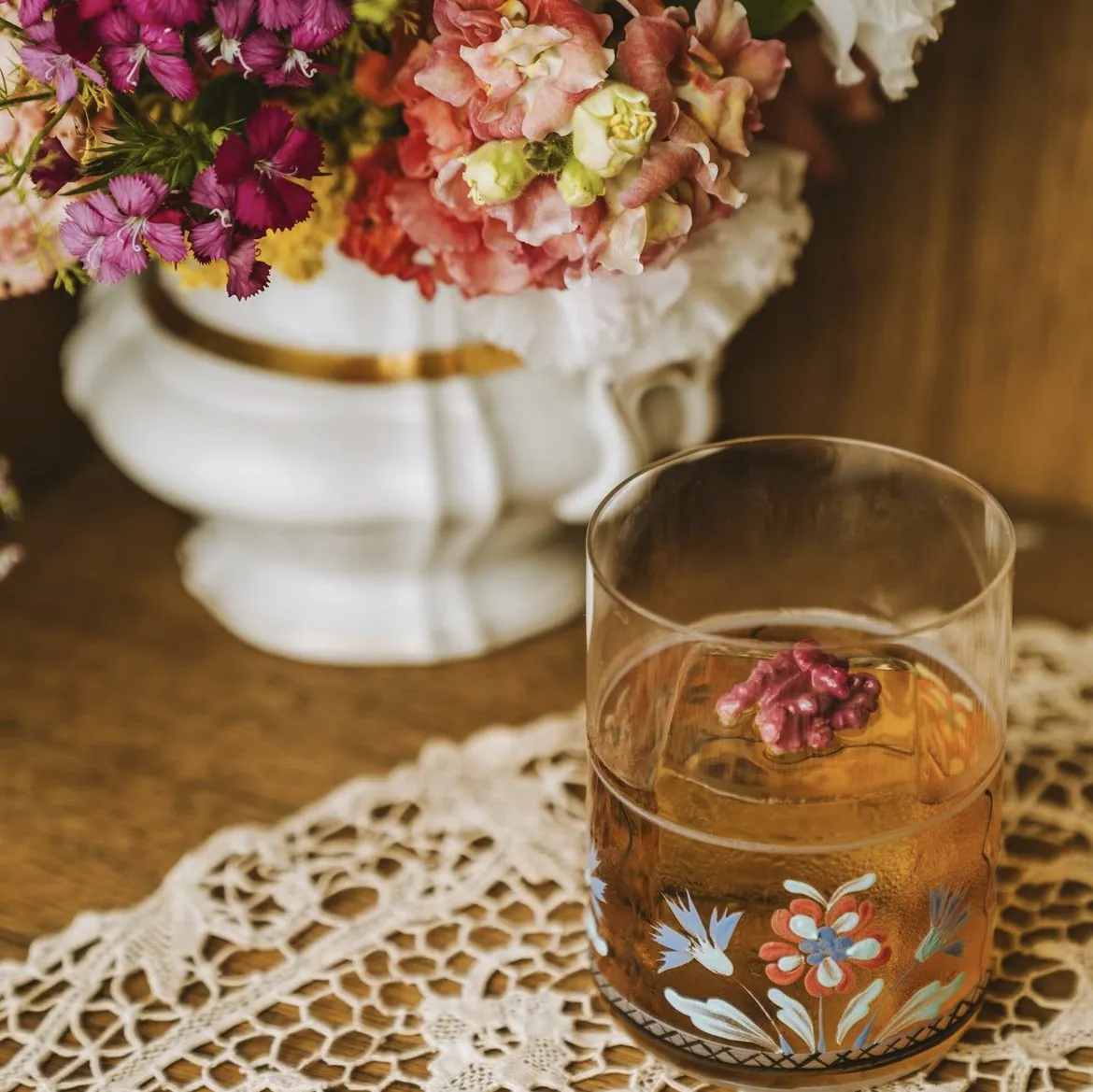 Cocktail floral, verrerie sur mesure